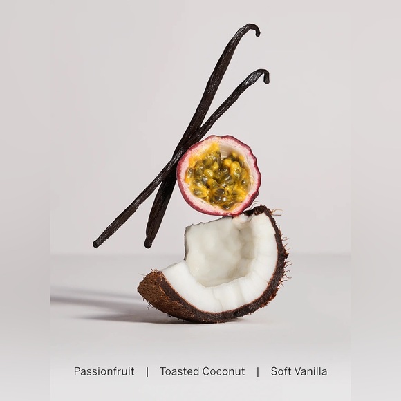 PINK Victorias Secret Warm & Cozy Body Lotion - Picture 2 of 2